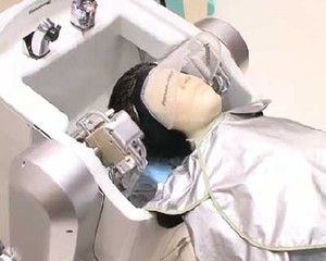 Wow Ada Robot yang Bisa Nge-Blow Rambut