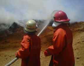 Gudang Serbuk Kayu di Mojokerto Terbakar