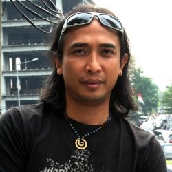 Piyu Padi Bikin Film Pendek Untuk Single Barunya