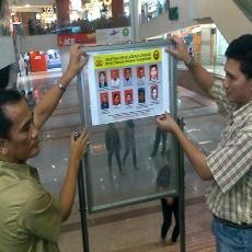 Poster DPO Teroris Disebar ke Mal