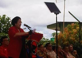 Megawati Minta Rumah Sakit Tanpa Kelas Diberi Perhatian Khusus