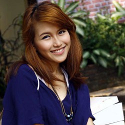 Tarif Ayu Ting Ting Rp 30 Juta per Setengah Jam