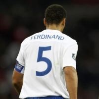 Capello Coret Gerrard dan Ferdinand