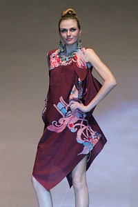 Kaoru, Indonesia: Global Home of Batik World Batik Summit 2011 at Jakarta Convention Center. Jakarta. [Foto: Mohammad Abduh/Wolipop]