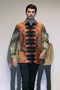 Danar Hadi, Indonesia: Global Home of Batik World Batik Summit 2011 at Jakarta Convention Center. Jakarta. [Foto: Mohammad Abduh/Wolipop]