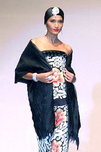 Chossy Latu, Indonesia: Global Home of Batik World Batik Summit 2011 at Jakarta Convention Center. Jakarta. Foto: Mohammad Abduh/Wolipop]