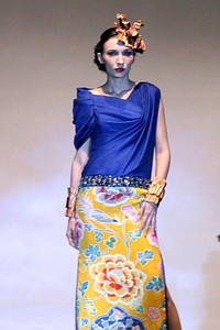 Sebastian Gunawan World Batik Summit 2011 Indonesia: Global Home of Batik  at Jakarta Convention Center. Senayan. Jakarta. [Foto: Mohammad Abduh/Wolipop]