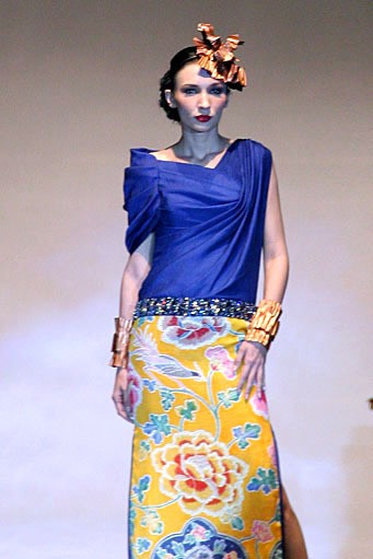 Sebastian Gunawan World Batik Summit 2011 Indonesia: Global Home of Batik  at Jakarta Convention Center. Senayan. Jakarta. [Foto: Mohammad Abduh/Wolipop]