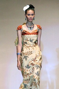 Lu Kun, Indonesia: Global Home of Batik World Batik Summit 2011 at Jakarta Convention Center. Jakarta. [Foto: Mohammad Abduh/Wolipop]