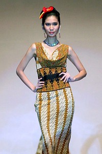 Lu Kun, Indonesia: Global Home of Batik World Batik Summit 2011 at Jakarta Convention Center. Jakarta. [Foto: Mohammad Abduh/Wolipop]