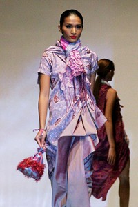 Carmanita Indonesia: Global Home of Batik. World Batik Summit 2011 at Jakarta Convention Center. Jakarta. [Foto: Mohammad Abduh/Wolipop]