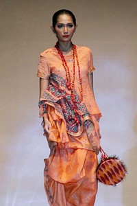 Carmanita Indonesia: Global Home of Batik. World Batik Summit 2011 at Jakarta Convention Center. Jakarta. [Foto: Mohammad Abduh/Wolipop]