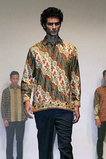 Danar Hadi, Indonesia: Global Home of Batik World Batik Summit 2011 at Jakarta Convention Center. Jakarta. [Foto: Mohammad Abduh/Wolipop]