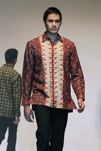 Danar Hadi, Indonesia: Global Home of Batik World Batik Summit 2011 at Jakarta Convention Center. Jakarta. [Foto: Mohammad Abduh/Wolipop]