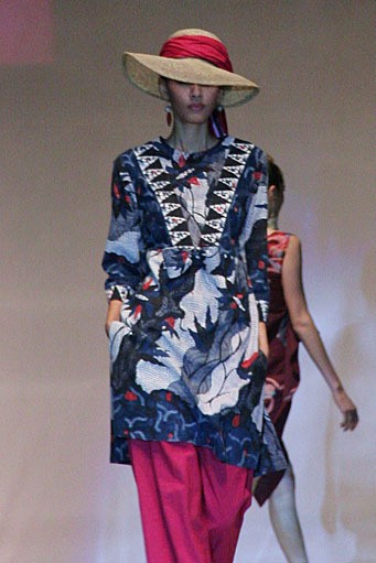 Kaoru, Indonesia: Global Home of Batik World Batik Summit 2011 at Jakarta Convention Center. Jakarta. [Foto: Mohammad Abduh/Wolipop]