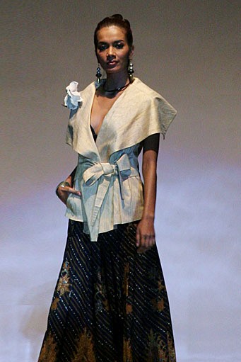 Kaoru, Indonesia: Global Home of Batik World Batik Summit 2011 at Jakarta Convention Center. Jakarta. [Foto: Mohammad Abduh/Wolipop]