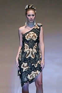 Kaoru, Indonesia: Global Home of Batik World Batik Summit 2011 at Jakarta Convention Center. Jakarta. [Foto: Mohammad Abduh/Wolipop]