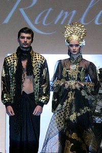 Ramli Indonesia: Global Home of Batik. World Batik Summit 2011 at Jakarta Convention Center. Jakarta. [Foto: Mohammad Abduh/Wolipop]