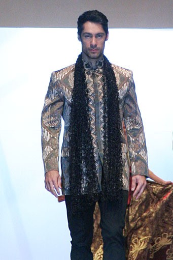 Ramli Indonesia: Global Home of Batik. World Batik Summit 2011 at Jakarta Convention Center. Jakarta. [Foto: Mohammad Abduh/Wolipop]