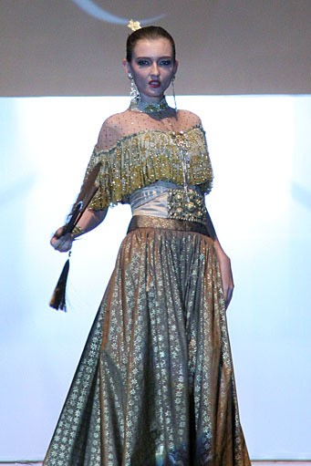 Ramli Indonesia: Global Home of Batik. World Batik Summit 2011 at Jakarta Convention Center. Jakarta. [Foto: Mohammad Abduh/Wolipop]