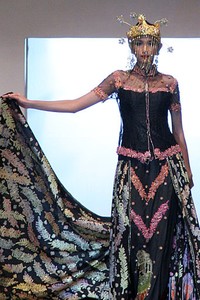 Ramli Indonesia: Global Home of Batik. World Batik Summit 2011 at Jakarta Convention Center. Jakarta. [Foto: Mohammad Abduh/Wolipop]