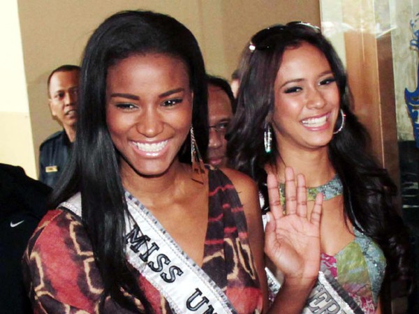 Miss Universe 2011 Tiba di Jakarta