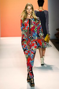 Nicole Miller, Spring/Summer 2012. New York Fashion Week Spring/Summer 2012. [Photo by Neilson Barnard/Getty Images for Mercedes-Benz Fashion Week]