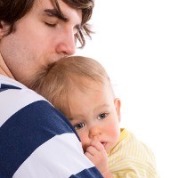 Jadi Ayah di Usia Tua Berisiko Bikin Anak Cacat Intelektual