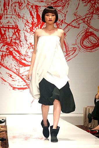 Edbe by Eddy Betty love.is.in.the.air  at Grand Ballroom Hotel Mulia. Senayan. Jakarta. [Foto: Mohammad Abduh/Wolipop]