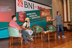 Workshop Music Biz Menggetarkan Kampus Atmajaya