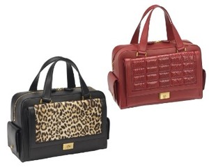 Tampil Klasik dengan Tas Baru Jimmy Choo