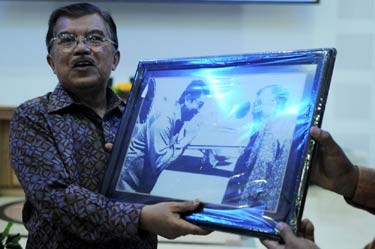 JK Ajak Dekan Ekonomi Se-Indonesia Pilih Pulau Komodo