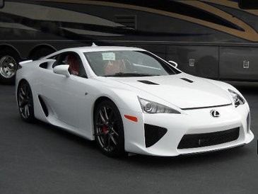 Belum Genap 1 Tahun, Lexus LFA Sudah Dilelang