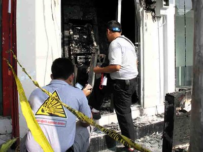 ATM BRI di Yogyakarta Dibakar