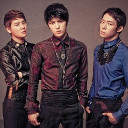 Fans Serbu Tiket Tur Eropa JYJ