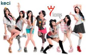 Yuk, Ngobrol Bareng dengan Personil 7 ICONS