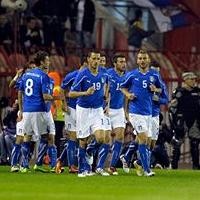 Italia Bersenang-senang dengan Sepakbola