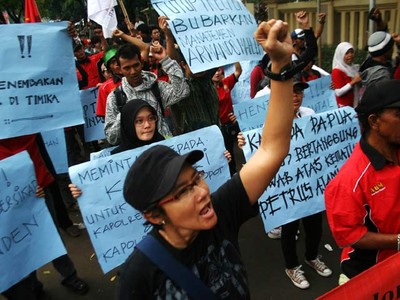 Aksi Menuntut Pengusutan Insiden Freeport