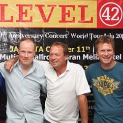Level 42 Senang Bisa Konser Lagi di Indonesia