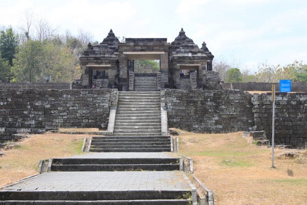 The Legend of Ratu Boko Temple