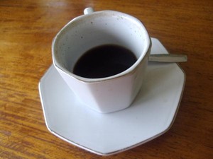 Di Sentani, Pinang Jangan Dimakan, Kopi Gratis