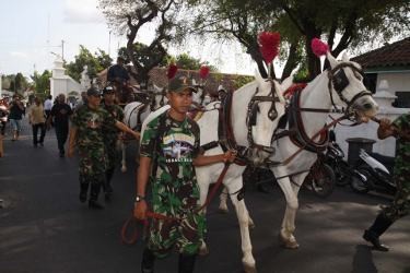 Keraton Yogya Gelar Gladi Bersih Kirab Pengantin
