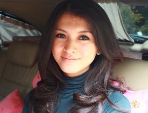 Donita Rela Keluarkan Puluhan Juta untuk Bayar Pelat Nomor