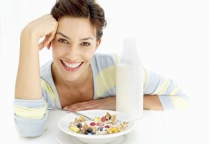 Waktu Terbaik Sarapan, Sebelum atau Sesudah Olahraga Pagi?