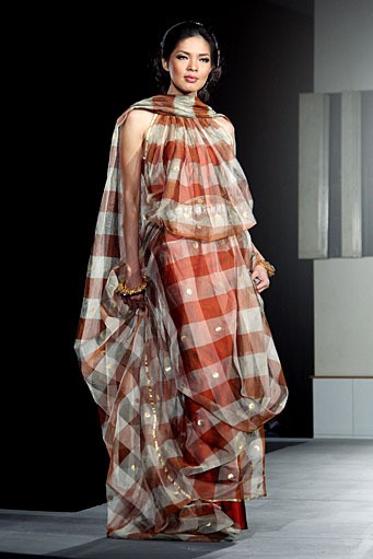 Tuty Cholid (Baine Gammara), Plaza Bapindo IPMI Trend Show 2012. (Photo by Mohammad Abduh/Wolipop)