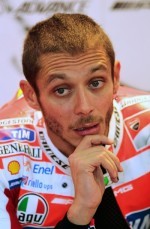 Rossi Siap Pakai Pereda Nyeri yang Lebih Kuat