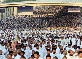 Parluhutan Meninggal di Makkah, Slamet di Jeddah