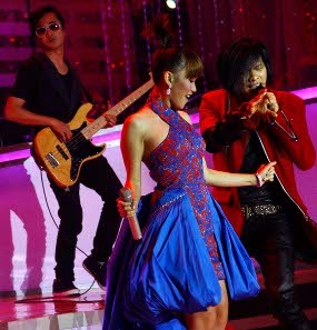 Duet dengan GIGI, Ayu Ting Ting Takut Salah