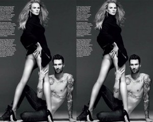 Pose Seksi Bareng Pacar, 1/2 Perut Adam Levine Hilang