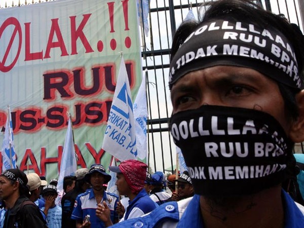 Seribu Buruh Tolak RUU BPJS